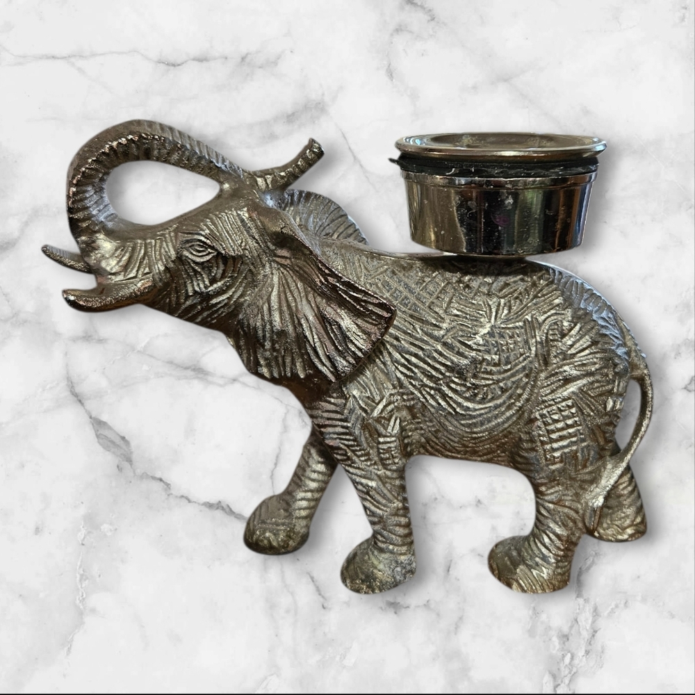 Silver Aluminum Elephant Handcrafted in India Candle Holder‎ 7" Figuring Statue